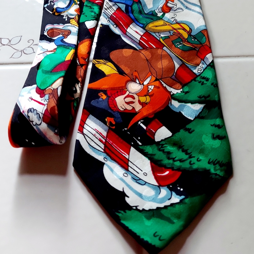 1995 Looney Tunes Sledding Skiing Silk Tie Looney Tunes Cartoon Necktie RARE